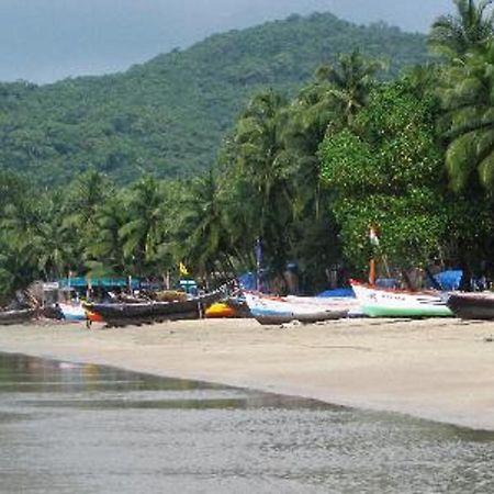 Over The Moon Beach Resorts Palolem Extérieur photo
