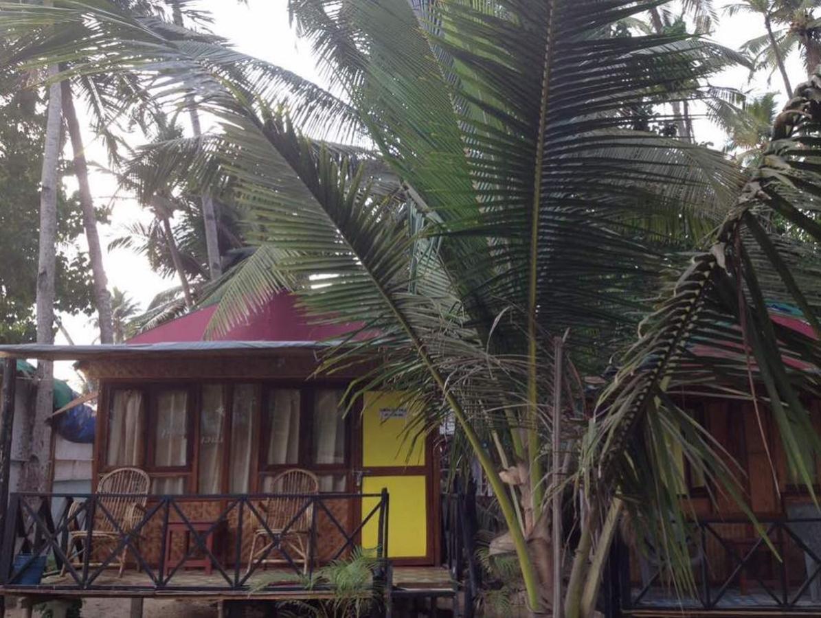 Over The Moon Beach Resorts Palolem Extérieur photo